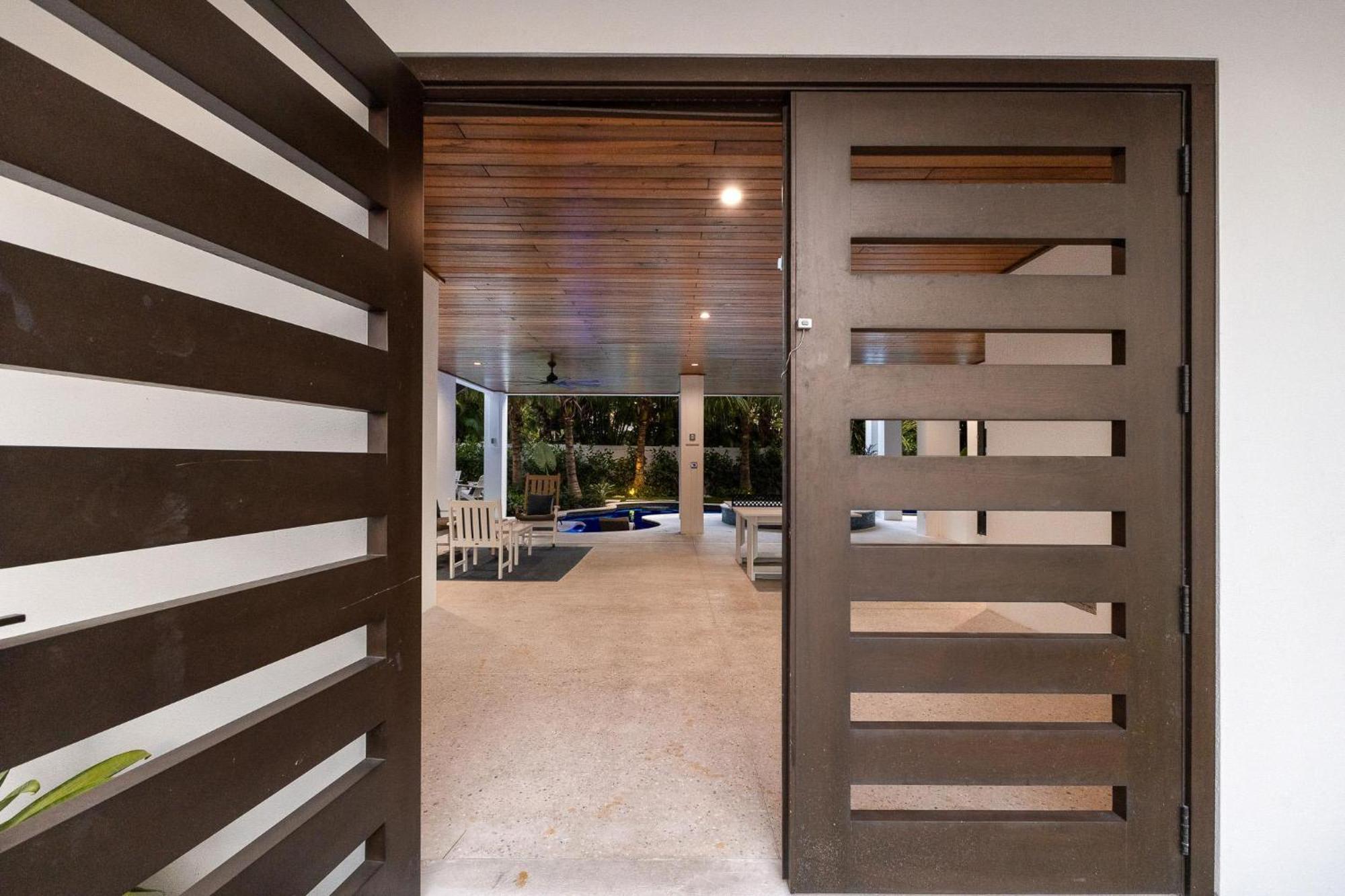 Fine And Sandy Anna Maria Exterior photo