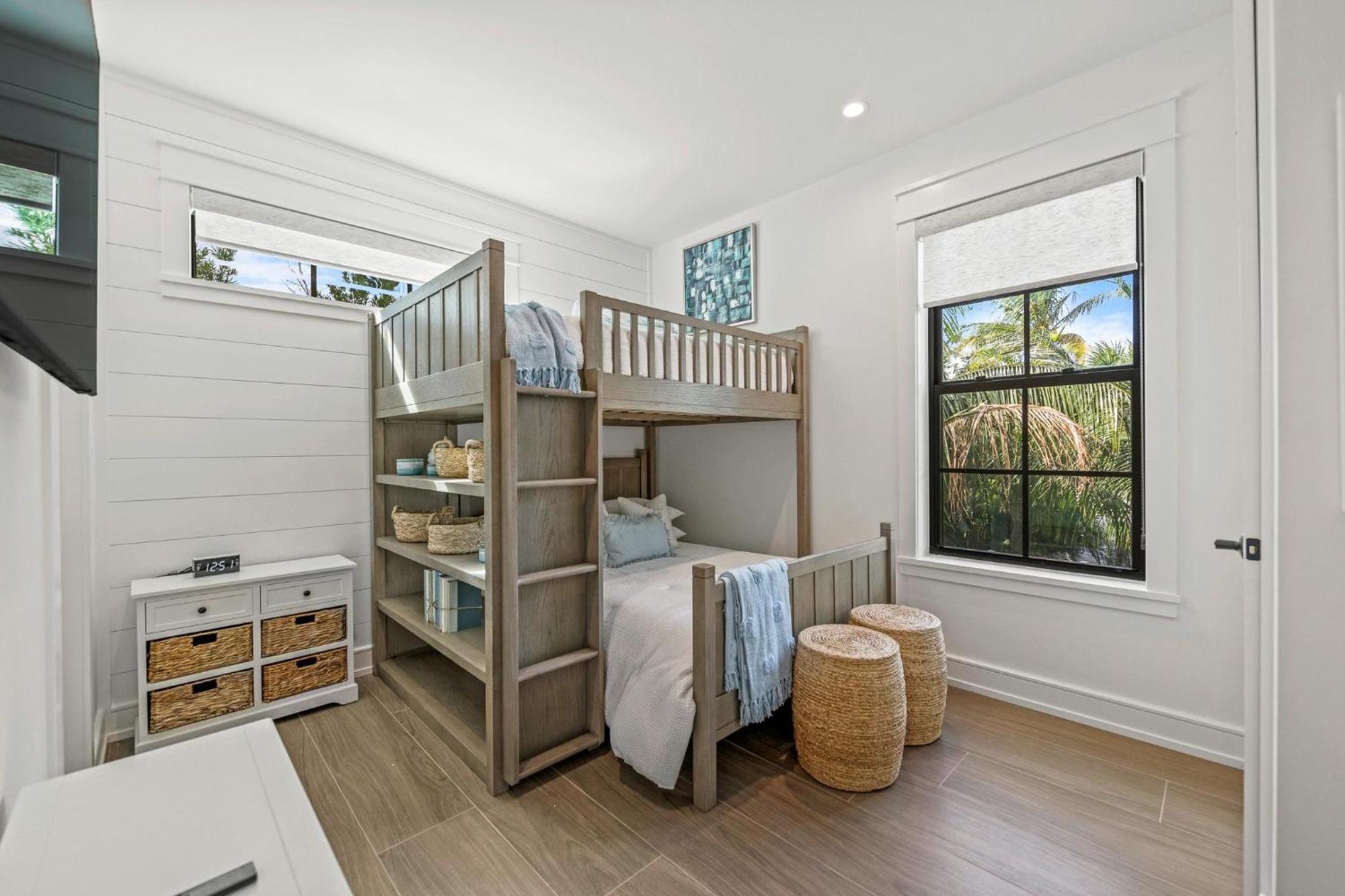 Fine And Sandy Anna Maria Exterior photo